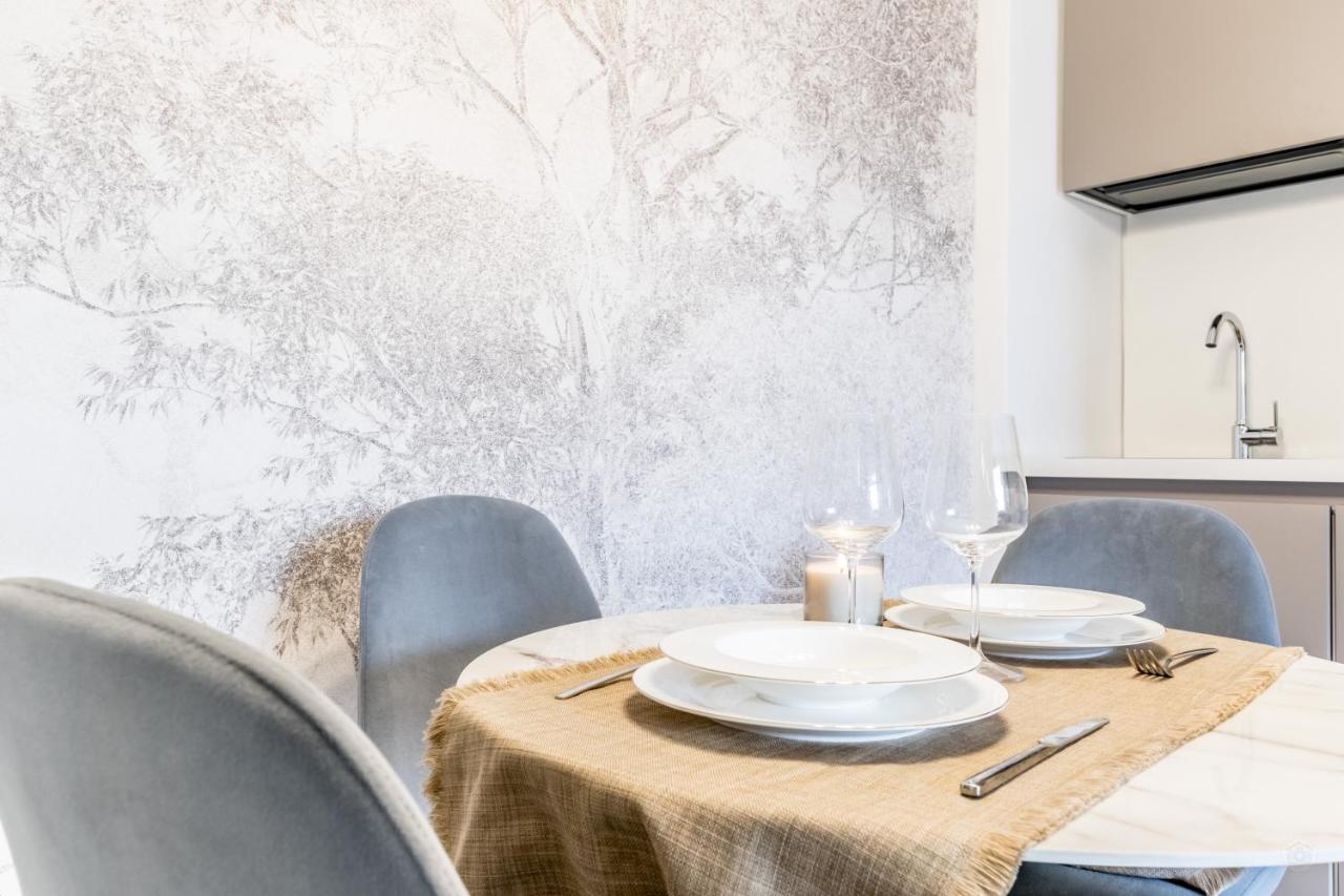 Bbhome Design Suite Apartment Over Trastevere District ローマ エクステリア 写真