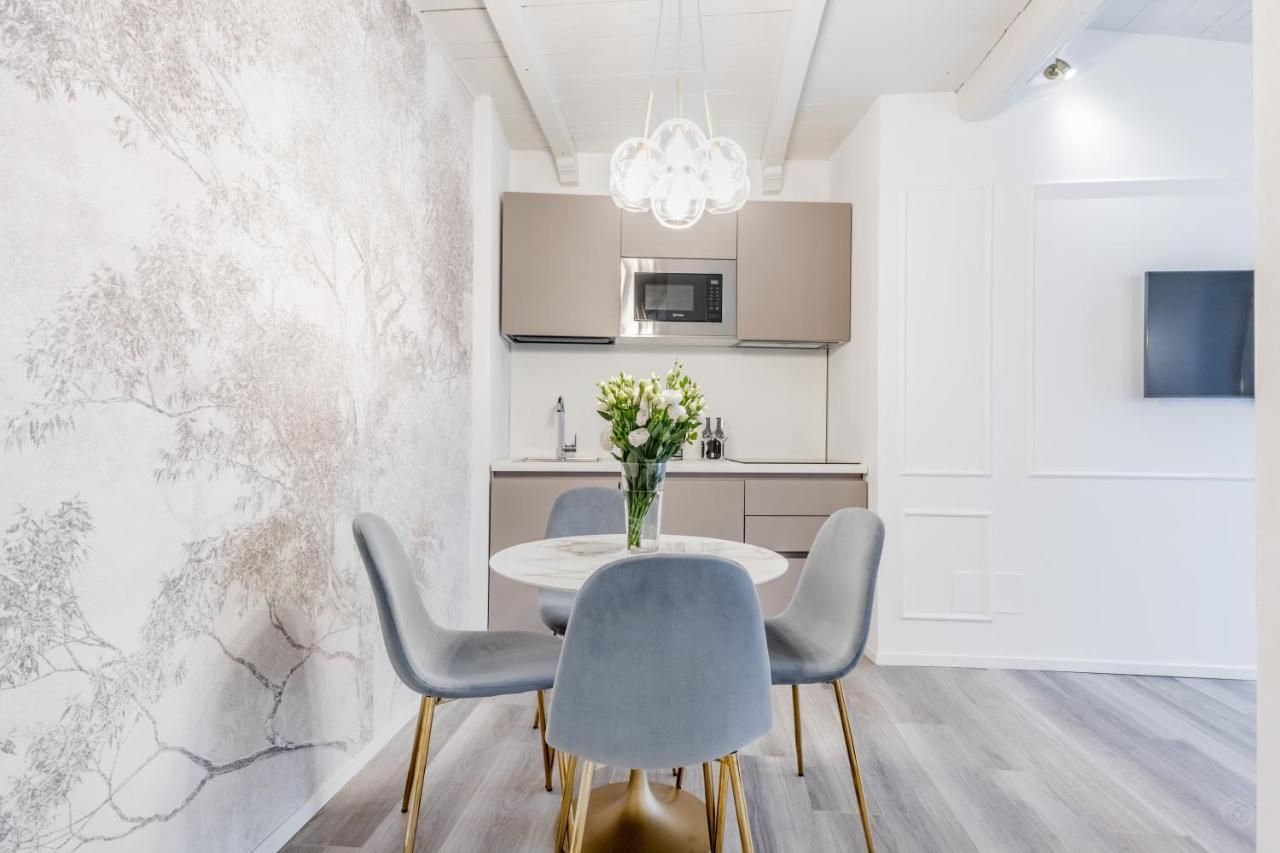 Bbhome Design Suite Apartment Over Trastevere District ローマ エクステリア 写真